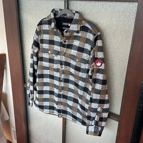 Canada Weather Gear Men's Sherpa Lined Buffalo Plaid Shirt Jacket size Medium. - Picture 7 of 10